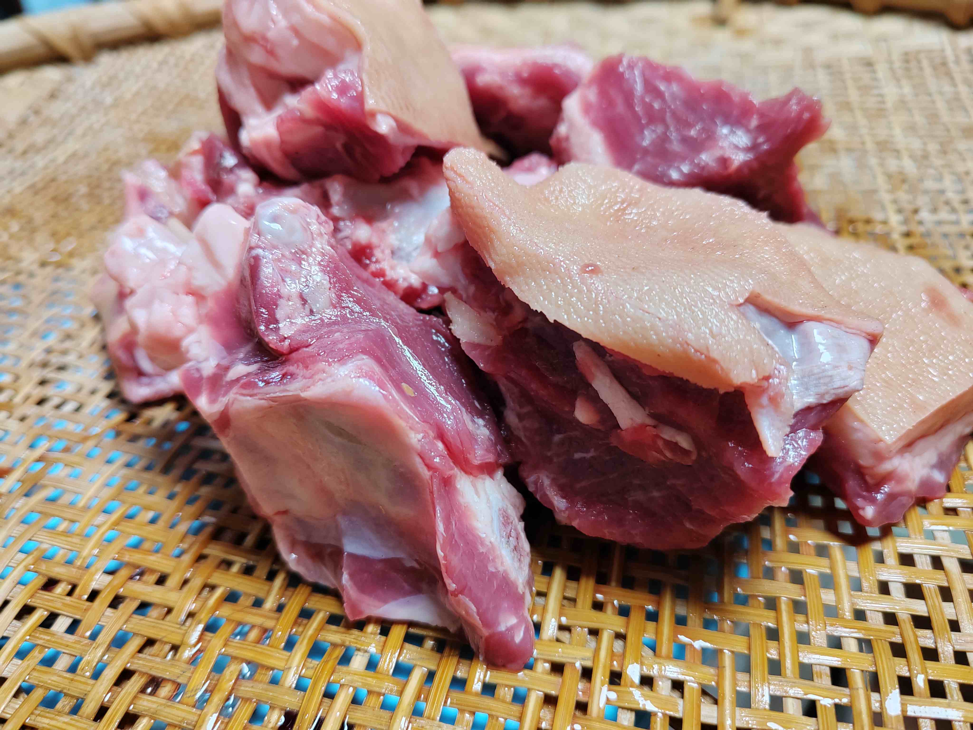 散养山羊肉｜陕西子午岭顺丰冷运