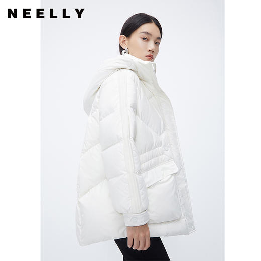 NEELLY纳俪商场同款超好看时尚宽松连帽保暖羽绒服新款一手长外套N23112L01166 商品图2