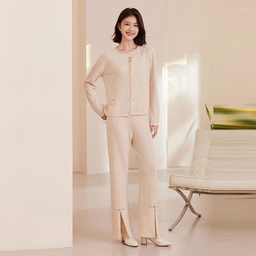 馥迦新中式复古钩花盘扣羊毛套装 商品图2