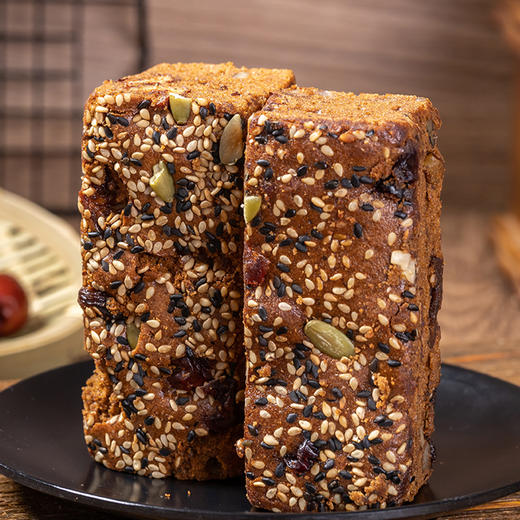 现做现发【大末】手作核桃枣糕 看得见的大枣和核桃仁 红糖打底15天保质期 收到立刻冷藏 商品图6