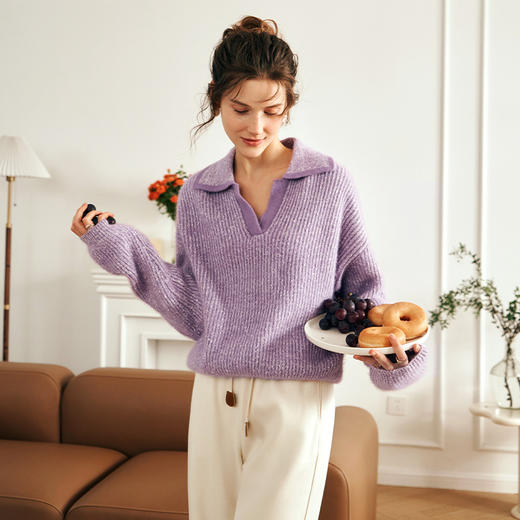 OLrain欧芮儿法式v领毛衣女秋冬2023新款撞色显瘦慵懒风套头上衣 商品图0