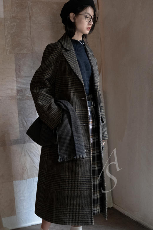 Margaret Howell  橄榄绿千鸟格/黑色羊毛大衣 商品图1