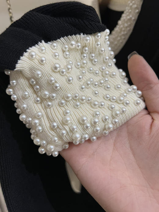 必入秋冬珍珠连衣裙 商品图13