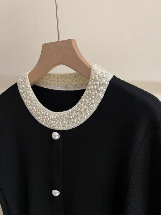 必入秋冬珍珠连衣裙 商品图8