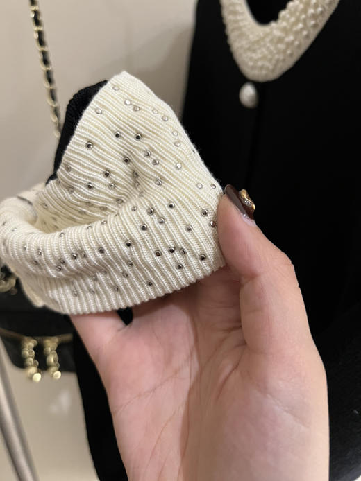 必入秋冬珍珠连衣裙 商品图12