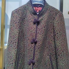 南3万山贵夫人绿色立领外套