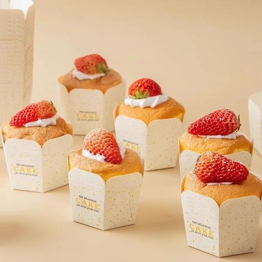 六边形纸杯 【白底CAKE】6角 北海道戚风蛋糕纸杯 一次性蛋糕纸杯 商品图0