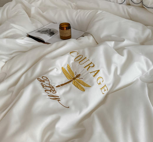 【双旦秒杀】自然醒蜻蜓刺绣大豆被轻奢款四季被子春秋被超柔冬被LFS（不参与优惠券） 商品图5