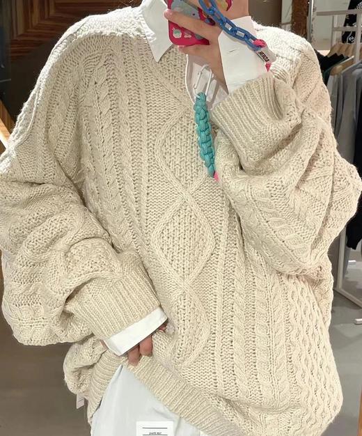 只剩大码数勒 ESS 宽松廓形 厚重麻花圆领毛衣 MY101 商品图3