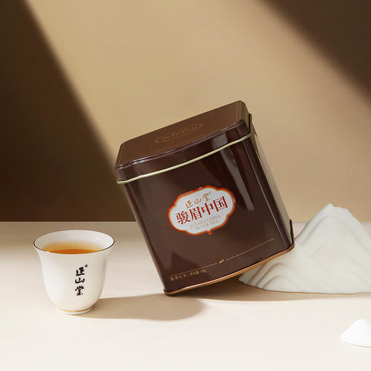 正山堂骏眉中国 摩卡（多叶）果香十大产区骏眉工艺罐装特级红茶50g 商品图3