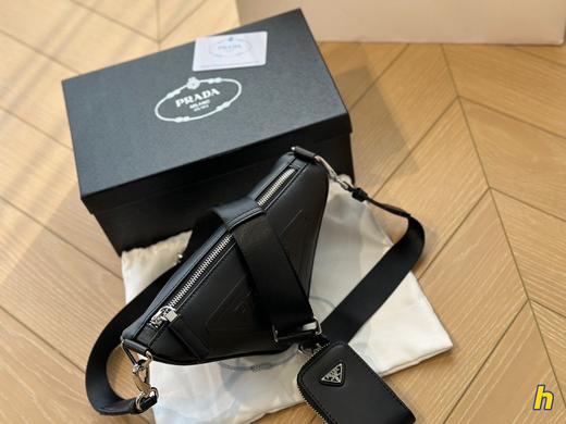 金属三角标 新品男女同款 皮革三角包 Z-11117 商品图6