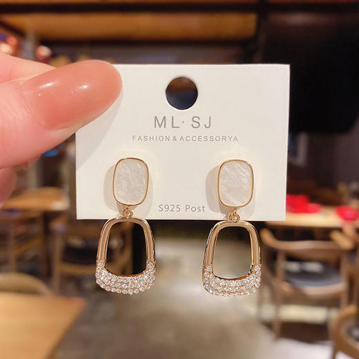 福利款~温书院S925银针高级感几何吊坠耳环女韩国气质复古大气耳坠新款耳饰AL0117 商品图3