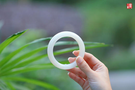 和田白玉手镯，圈口58.8 商品图1