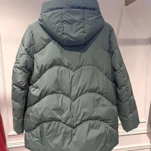 南3万山贵夫人绿色上衣 商品图0