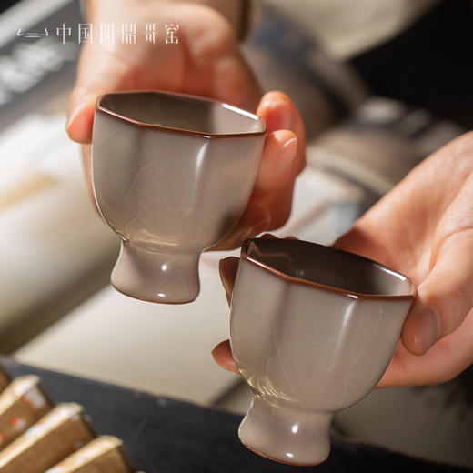 问鼎哥窑明朝抱琴套组 商品图2