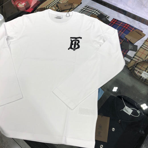 圆领衫。 黑色。灰色。白色。自己备注号码颜色 商品图7