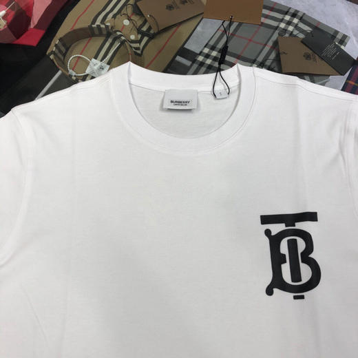 圆领衫。 黑色。灰色。白色。自己备注号码颜色 商品图9