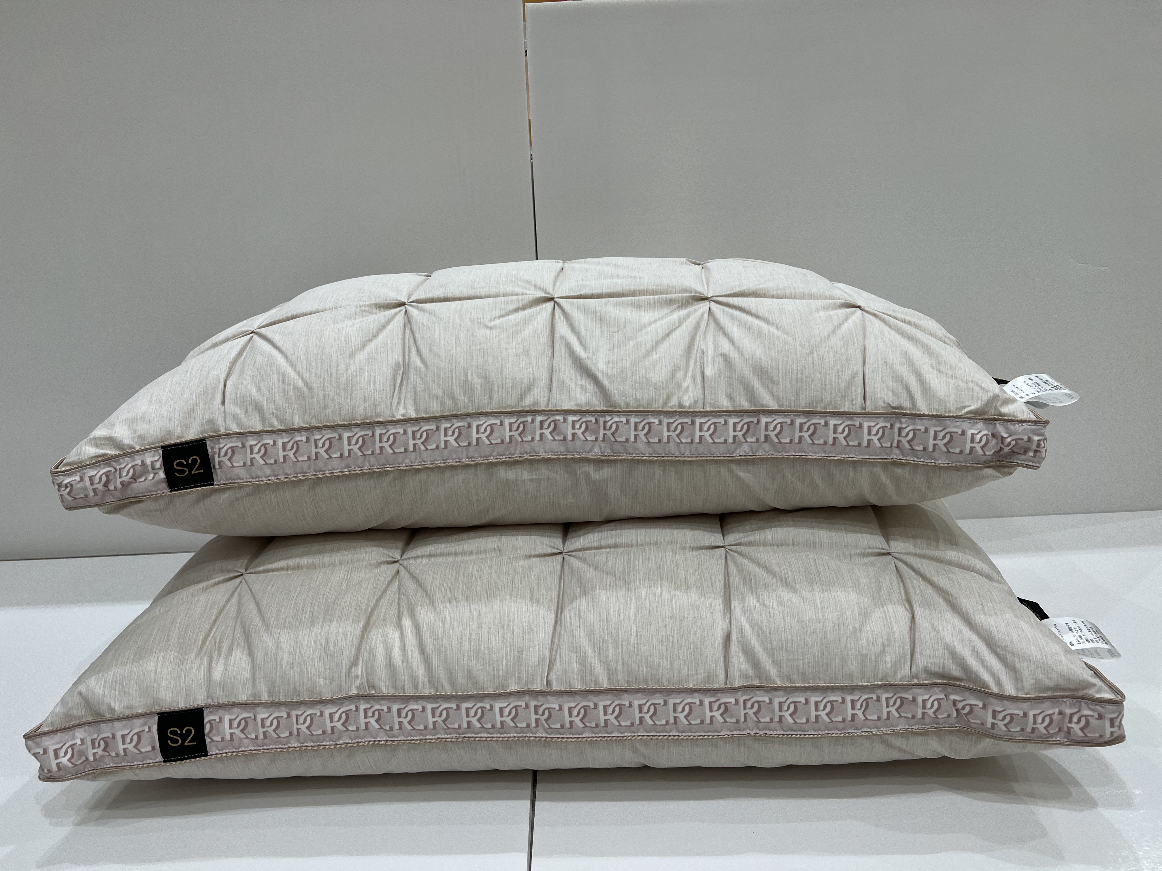 罗卡芙阿西斯纤维枕