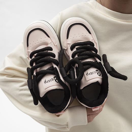 「两款配色！加绒款」秋冬季加绒板鞋2023新款小白鞋保暖休闲二棉鞋冬运动厚底鞋子 商品图1