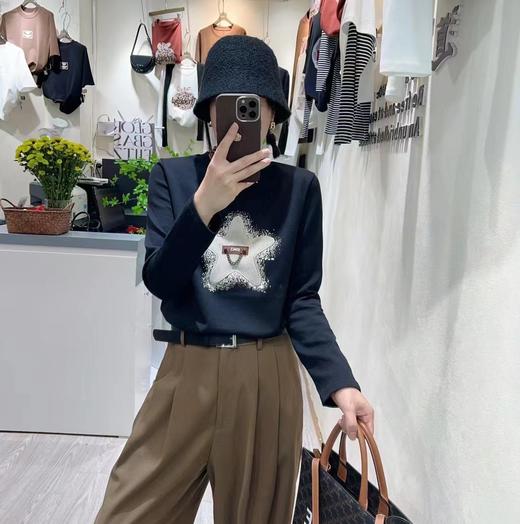 女五角星订标长袖T9995 商品图1
