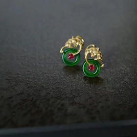 龢盒原创 9k金翡翠平安圈小蝙蝠耳钉