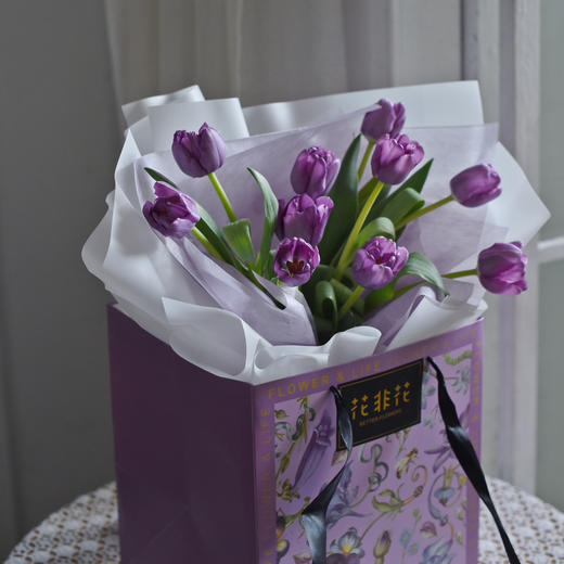 《葡萄紫》-10枝紫色郁金香花束 商品图4