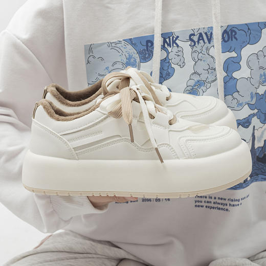 「加绒款！皮面软底」小白鞋女2023秋冬新款厚底二棉鞋休闲运动保暖板鞋子 商品图1