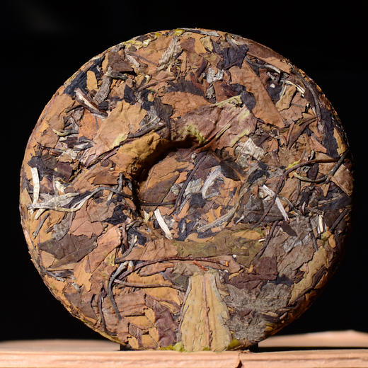 返场【玫瑰谷白茶】干茶玫瑰香，水路很滑，滋味超浓郁！凤庆高海拔高生态古树白茶！云茶盟主自收藏！内部小量分享！ 商品图2