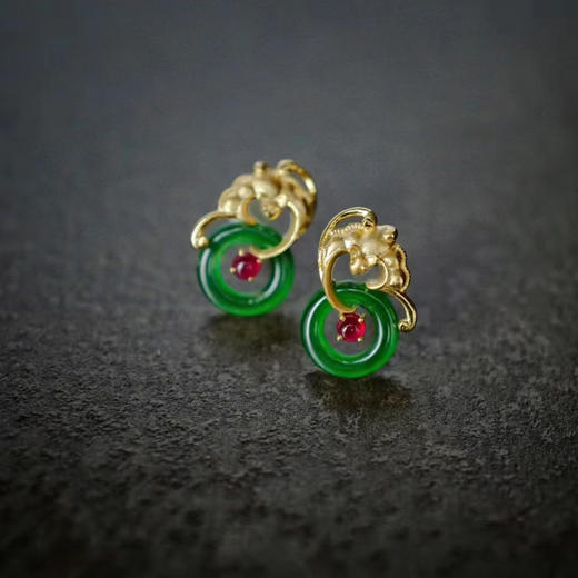 龢盒原创 9k金翡翠平安圈小蝙蝠耳钉 商品图1