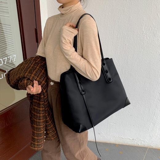 福利款~雀说时尚牛津布大容量斜跨包纯色手机包女斜挎单肩包AL 3461 商品图0