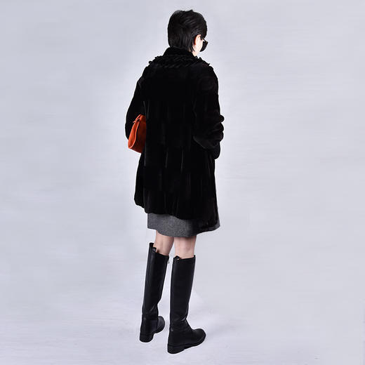 SAINT L’UCK/圣媛经典奢感七分袖水貂毛皮SA414P01 商品图2