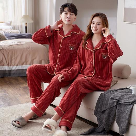 秋冬季法兰绒情侣睡衣女长袖加厚加绒翻领开衫珊瑚绒男士家居服 商品图3