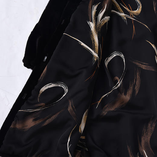 SAINT L’UCK/圣媛经典奢感七分袖水貂毛皮SA414P01 商品图4