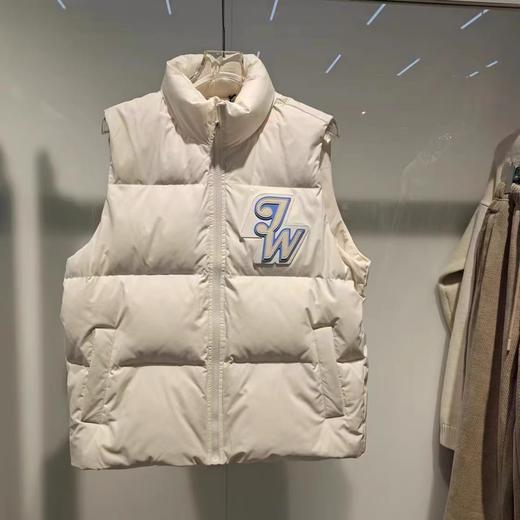 jasonwood  23年冬款  羽绒马甲  431412202 商品图3