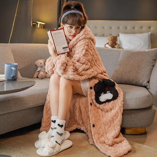 秋冬季加绒加厚法兰绒睡袍女长款睡裙珊瑚绒带帽冬天保暖女士睡衣 商品图2