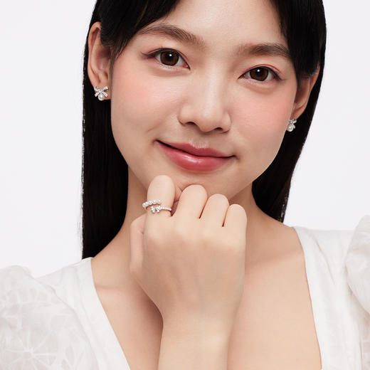 KADER卡蒂罗 流光蝴蝶结人造珍珠戒指 女开口小众设计2023年新款生日礼物 商品图1