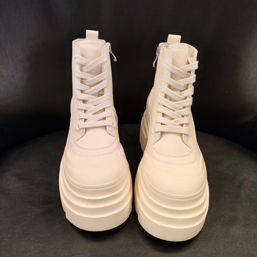 LFGJ凌介女鞋  14663  厚底百搭休闲靴 商品图1