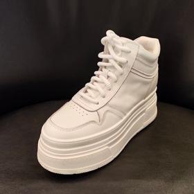 LFGJ凌介女鞋  14664  超轻厚底增高小短靴