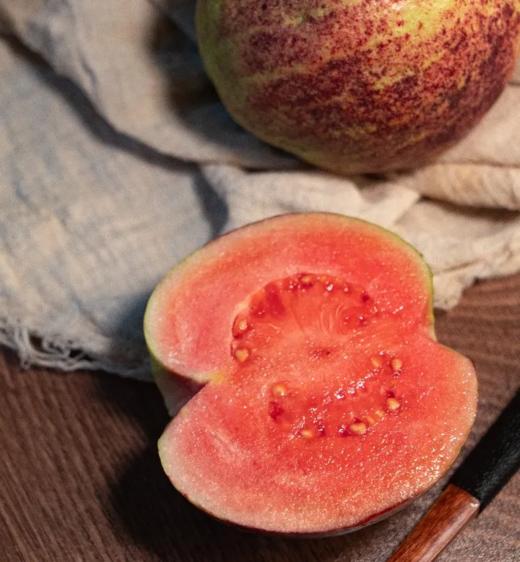 【奶油丝滑 清香软糯】福建奶油芭乐/红心芭乐 4.5斤礼盒装（8-13个左右） 商品图3