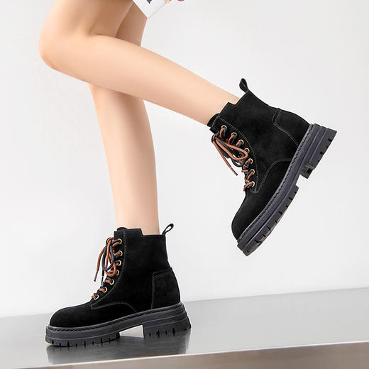 ZHR马丁靴女2023秋季新款厚底百搭潮流休闲复古创意双带绒感短靴 商品图5