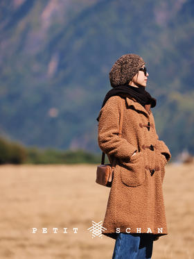 游牧 意大利进口羊羔毛经典牛角扣连帽大衣