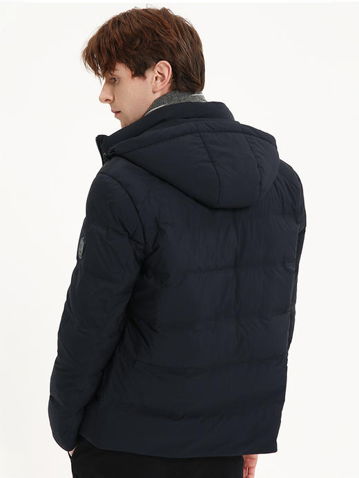 callisto藏青白鹅绒直充可脱卸连帽羽绒服 FSFED060C 商品图2