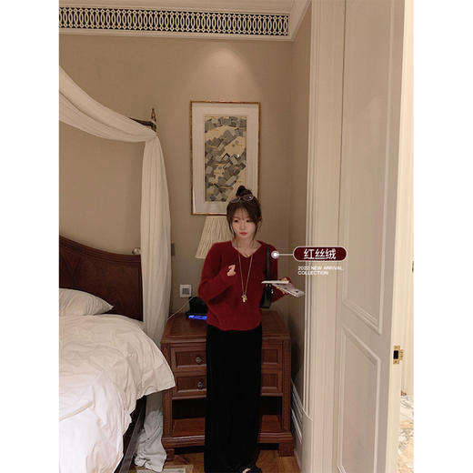 金蘑菇菇  柔柔 / 私心爱物 100.%.拉毛山羊绒 皮草级V领纯色毛衣 商品图3