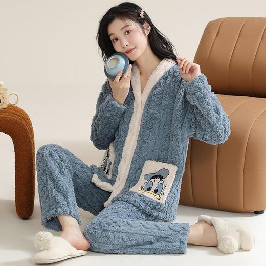 冬季法兰绒睡衣女长袖加绒加厚套装学生甜美可爱卡通珊瑚绒家居服 商品图2