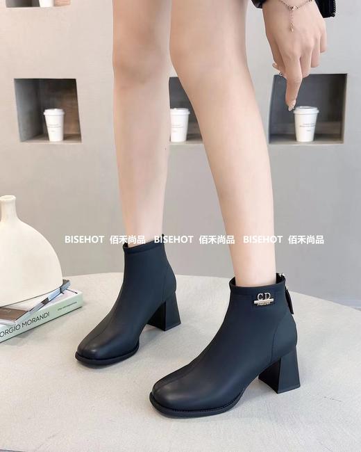 新品女士高跟时装女矮靴798B35524（W） 商品图4