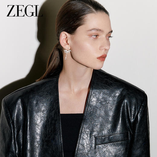 ZEGL设计师芭蕾系列人造珍珠耳环女2023新款气质流苏耳钉银针耳饰 商品图3