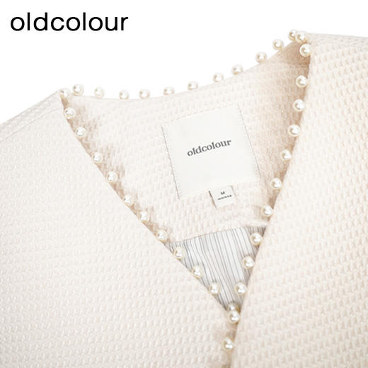 oldcolour白色简约外套冬季新款设计感V领时尚上衣女O43042162 商品图2