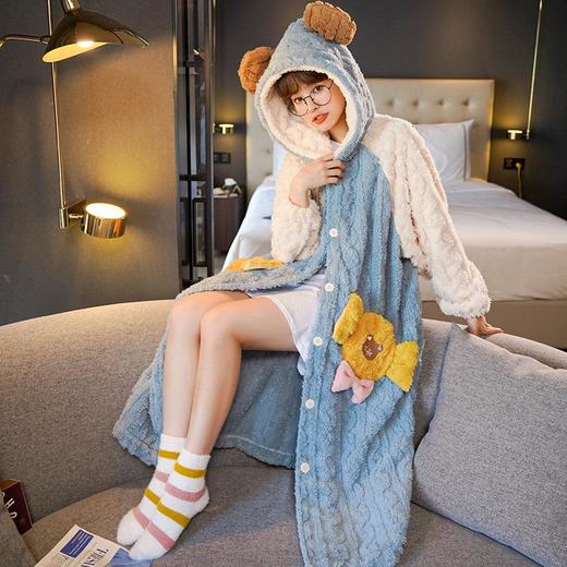 秋冬季加绒加厚法兰绒睡袍女长款睡裙珊瑚绒带帽冬天保暖女士睡衣 商品图1