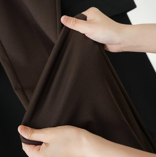 【国内一线代工】女士高弹微喇叭裤 商品图2