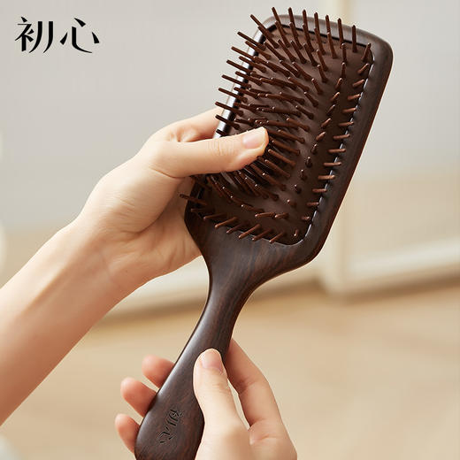 初心| 黑檀方形气囊按摩梳 商品图3